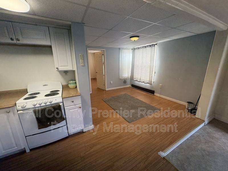 Apartment for rent at 4 Henshaw Court #2, Phillipsburg, NJ 08865
