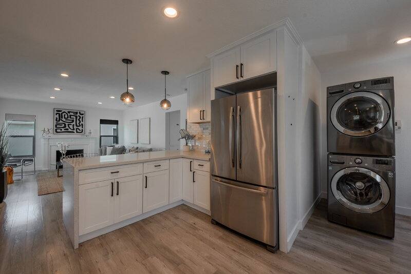 House for rent at 3914 Somerset Dr, Los Angeles, CA 90008
