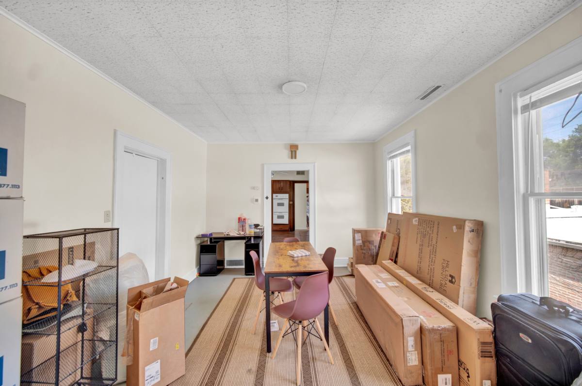 Apartment for rent at 919 Foster St, Evanston, IL 60201