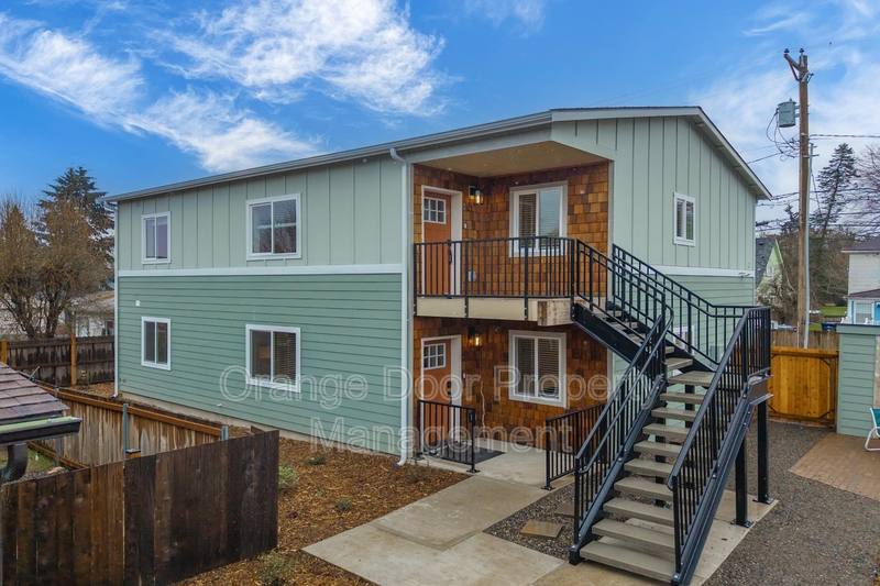 Apartment for rent at 3623 S J St #B, Tacoma, WA 98418