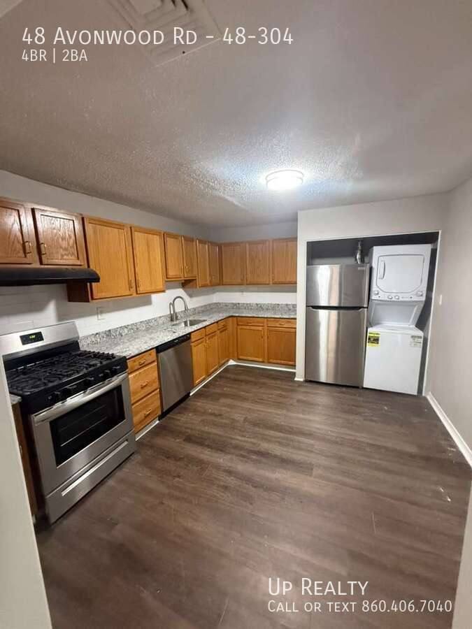 Apartment for rent at 48 Avonwood Rd, Avon, CT 06001