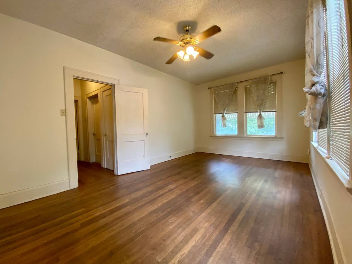 Townhouse for rent at 1103 W 22nd St, Austin, TX 78705