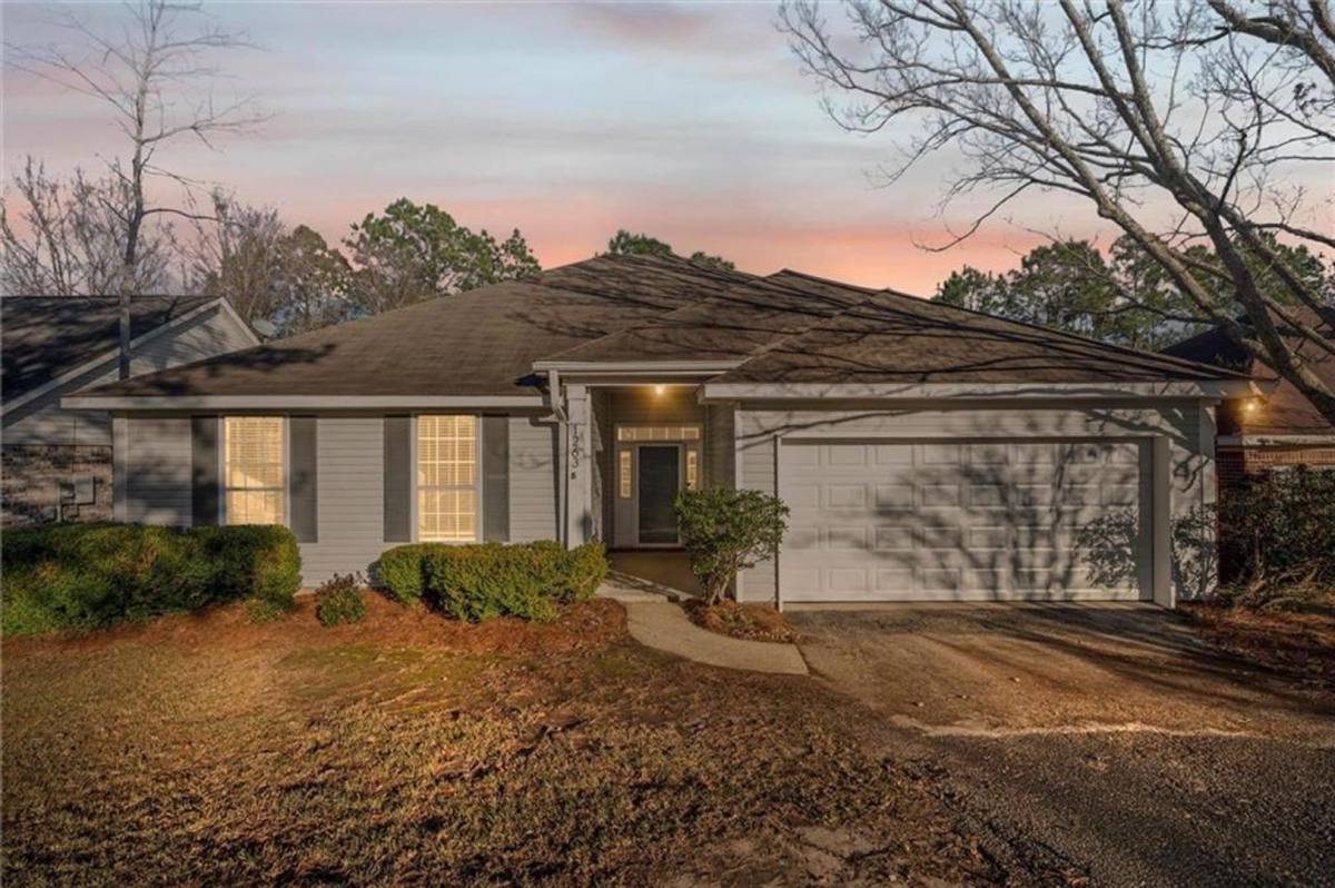 House for rent at 1263 Smithfield Rd E, Mobile, AL 36695
