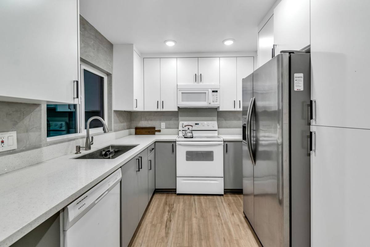 Townhouse for rent at 4770 Topaz St, Las Vegas, NV 89121