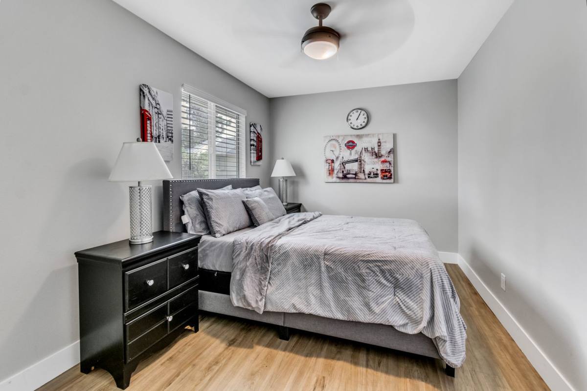 Townhouse for rent at 4770 Topaz St, Las Vegas, NV 89121