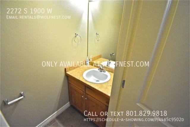 Townhouse for rent at 2272 S 1900 W, Woods Cross, UT 84087