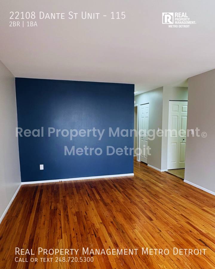 Condo for rent at 22108 Dante St #115, Oak Park, MI 48237