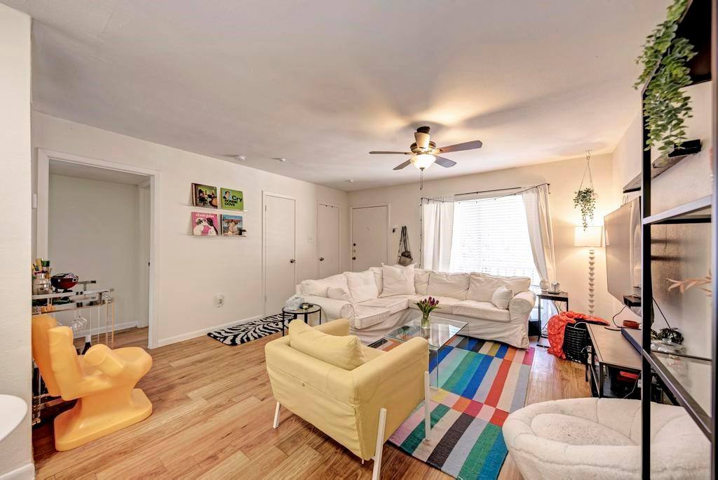 Apartment for rent at 2207 Leon St #2207109A, Austin, TX 78705