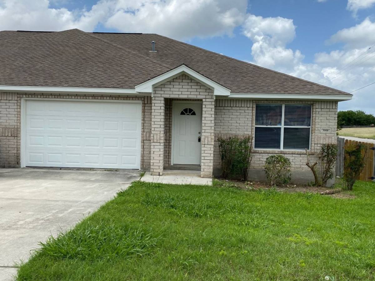 House for rent at 3008 Pine Valley, New Braunfels, TX 78130