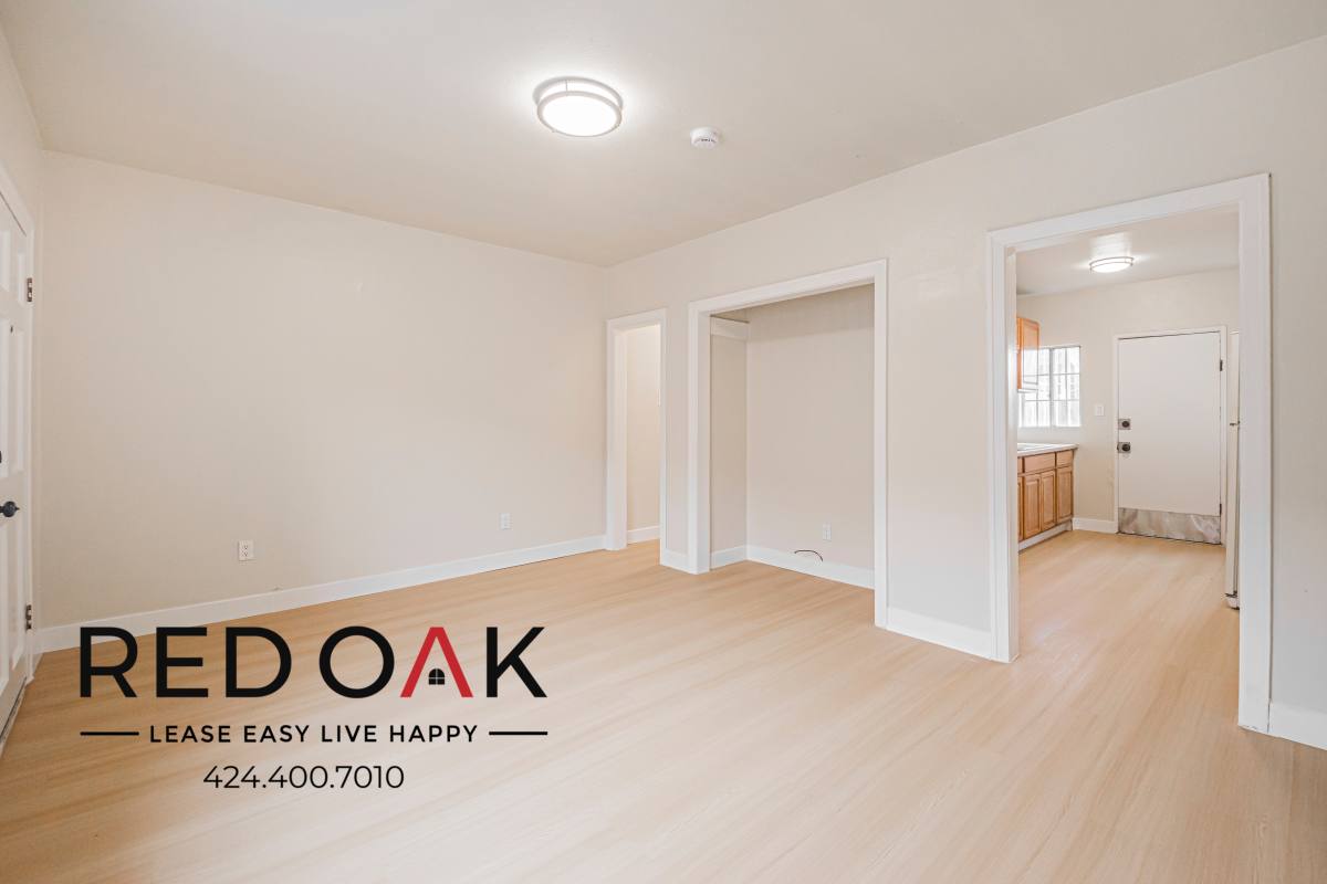 Condo for rent at 638 E 82nd St #638, Los Angeles, CA 90001