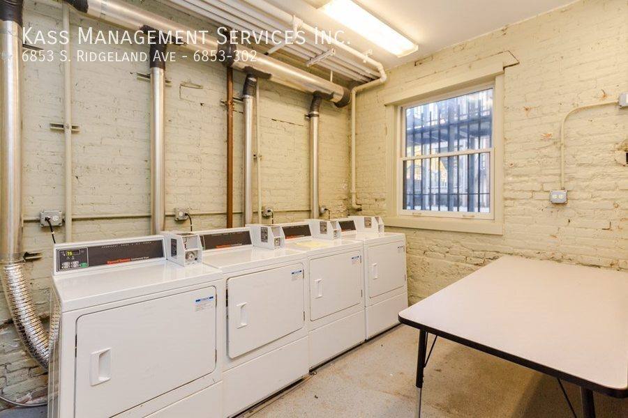 Apartment for rent at 6853 S Ridgeland Ave #302, Chicago, IL 60649