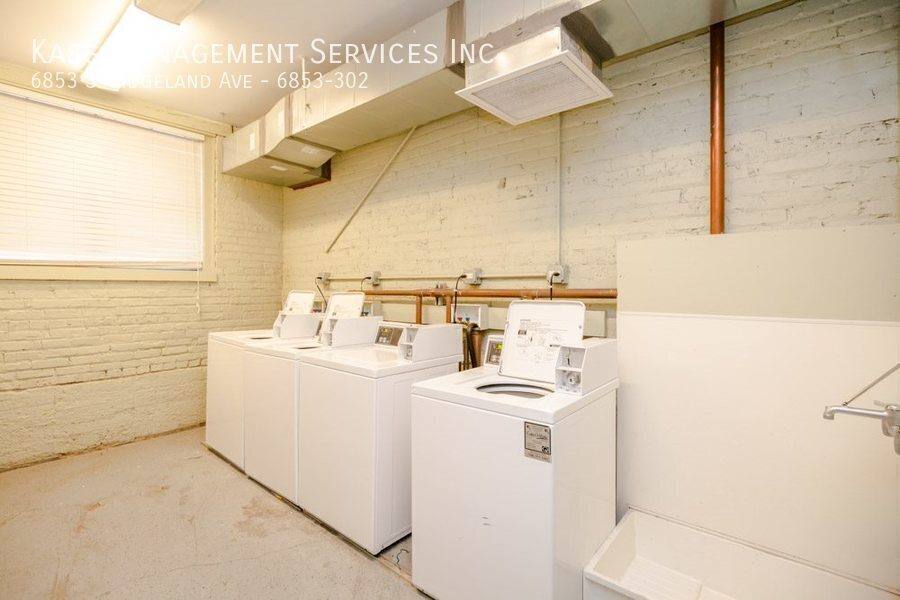 Apartment for rent at 6853 S Ridgeland Ave #302, Chicago, IL 60649