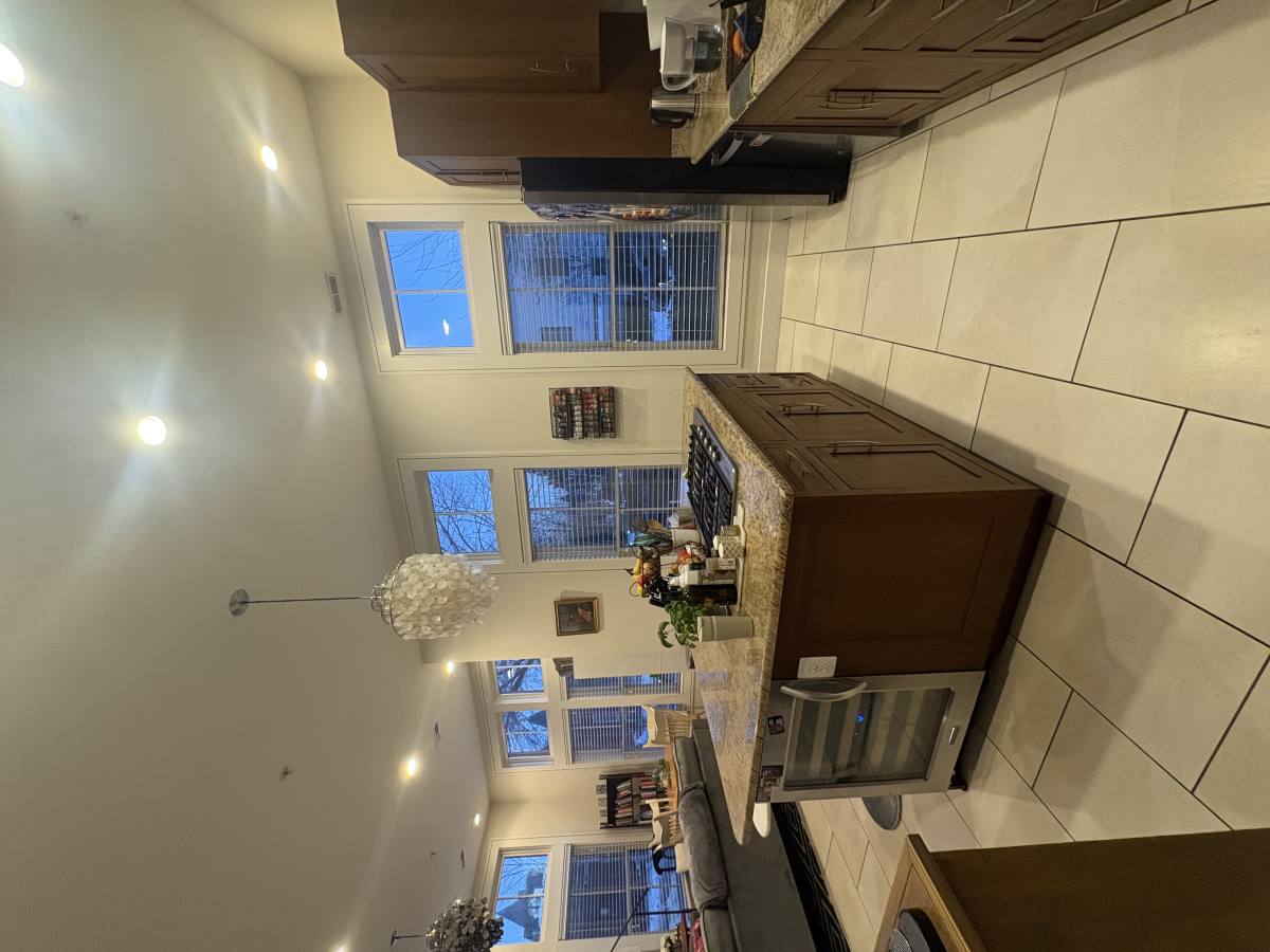 Apartment for rent at 1900 11th St NW #A, Washington, DC 20001