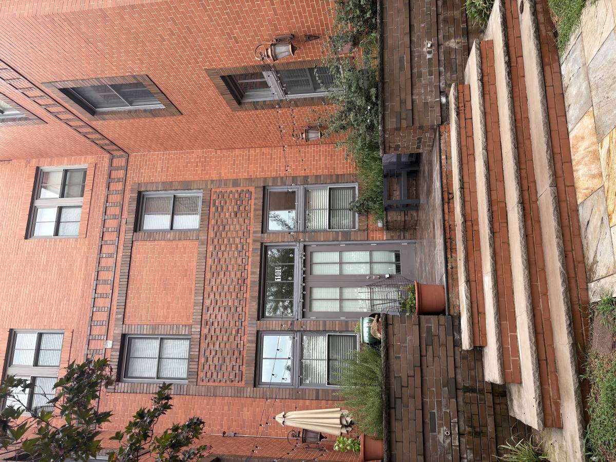 Apartment for rent at 1900 11th St NW #A, Washington, DC 20001