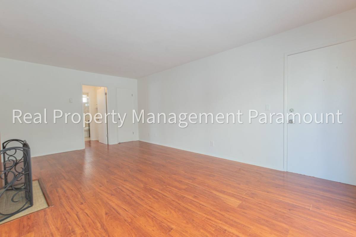 Apartment for rent at 1255 Granville Ave, Los Angeles, CA 90025
