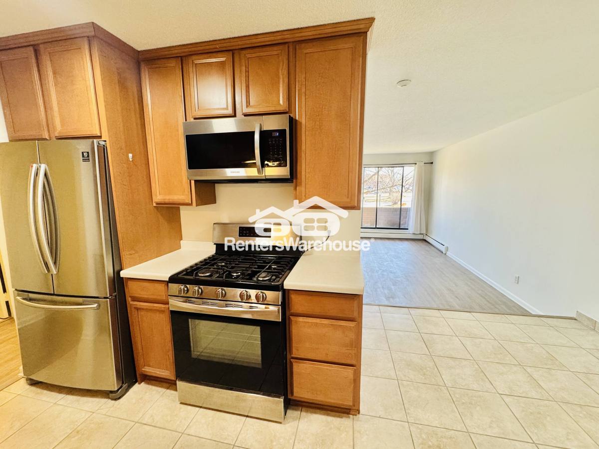 Apartment for rent at 7330 York Ave S #101, Minneapolis, MN 55435