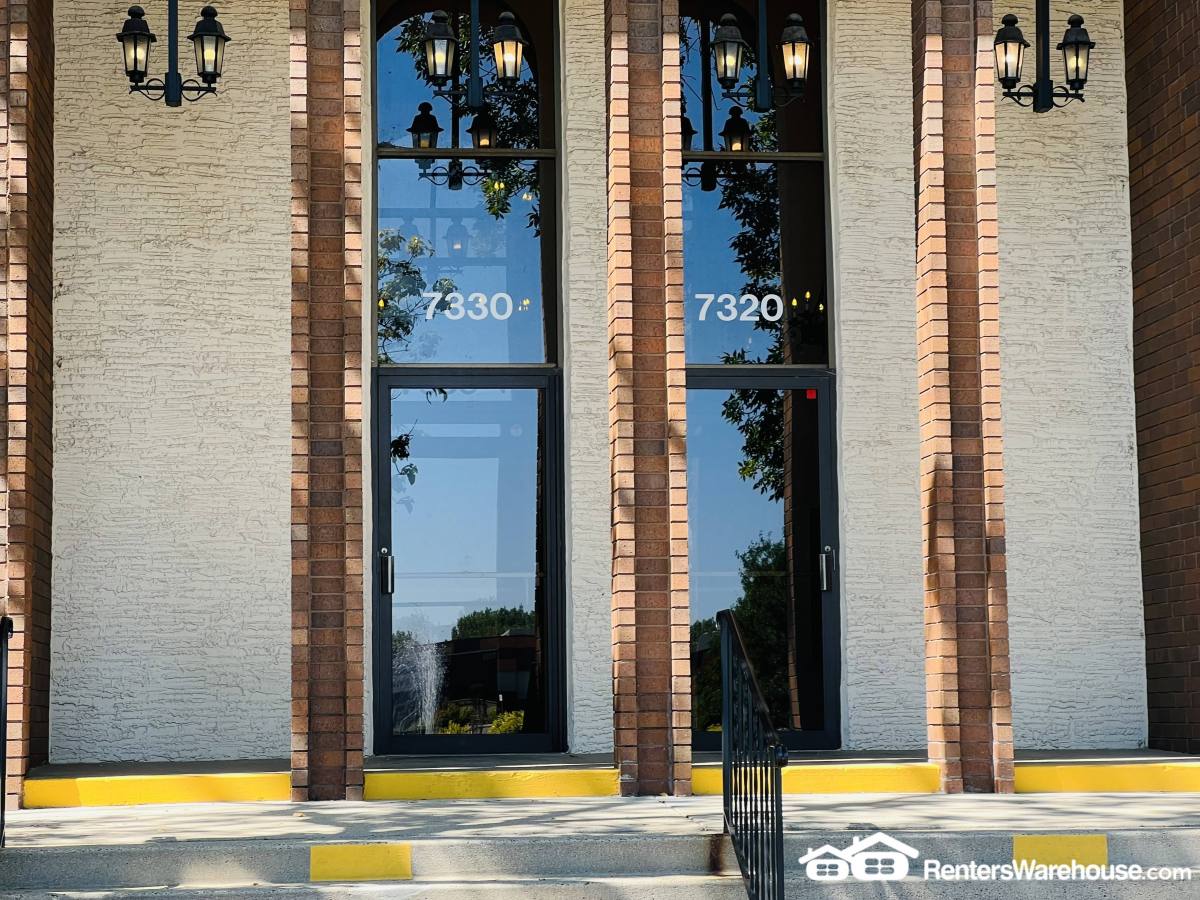 Apartment for rent at 7330 York Ave S #101, Minneapolis, MN 55435