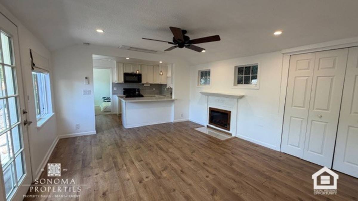 Apartment for rent at 18109 Barrett Ave, Sonoma, CA 95476