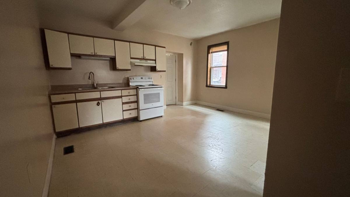 Apartment for rent at 33 School St, Chicopee, MA 01013