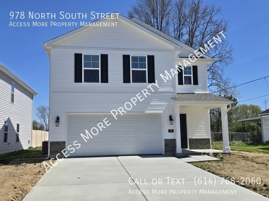 Condo for rent at 978 N S St, Wilmington, OH 45177