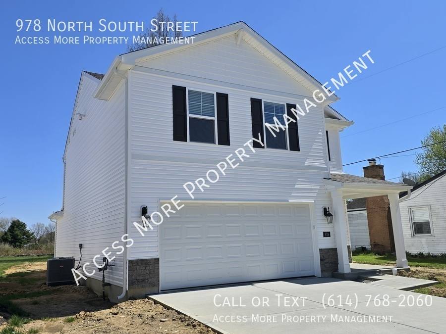 Condo for rent at 978 N S St, Wilmington, OH 45177