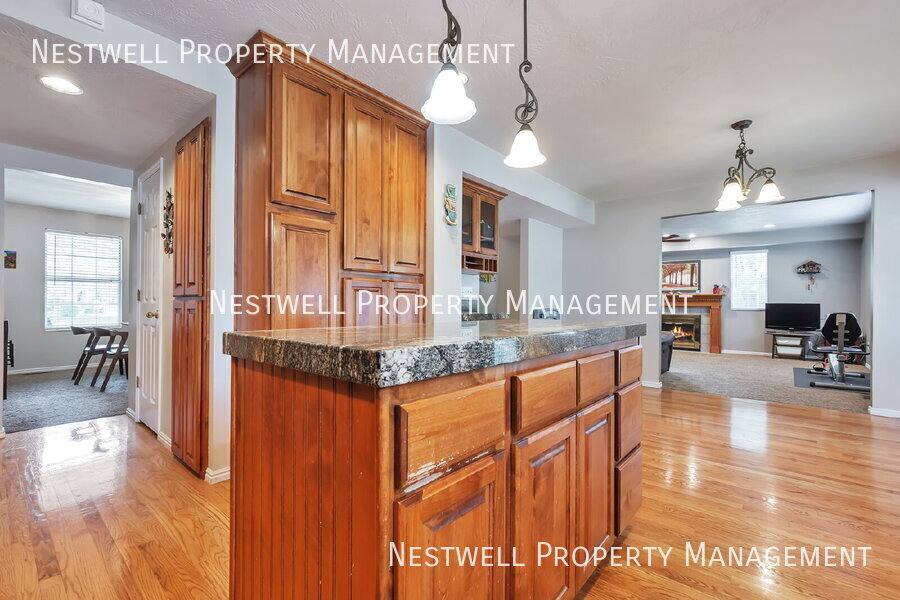 House for rent at 12122 S Hidden Valley Rd, Sandy, UT 84092