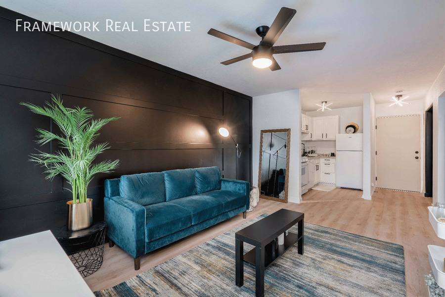 Apartment for rent at 1515 Clermont St #210, Denver, CO 80220