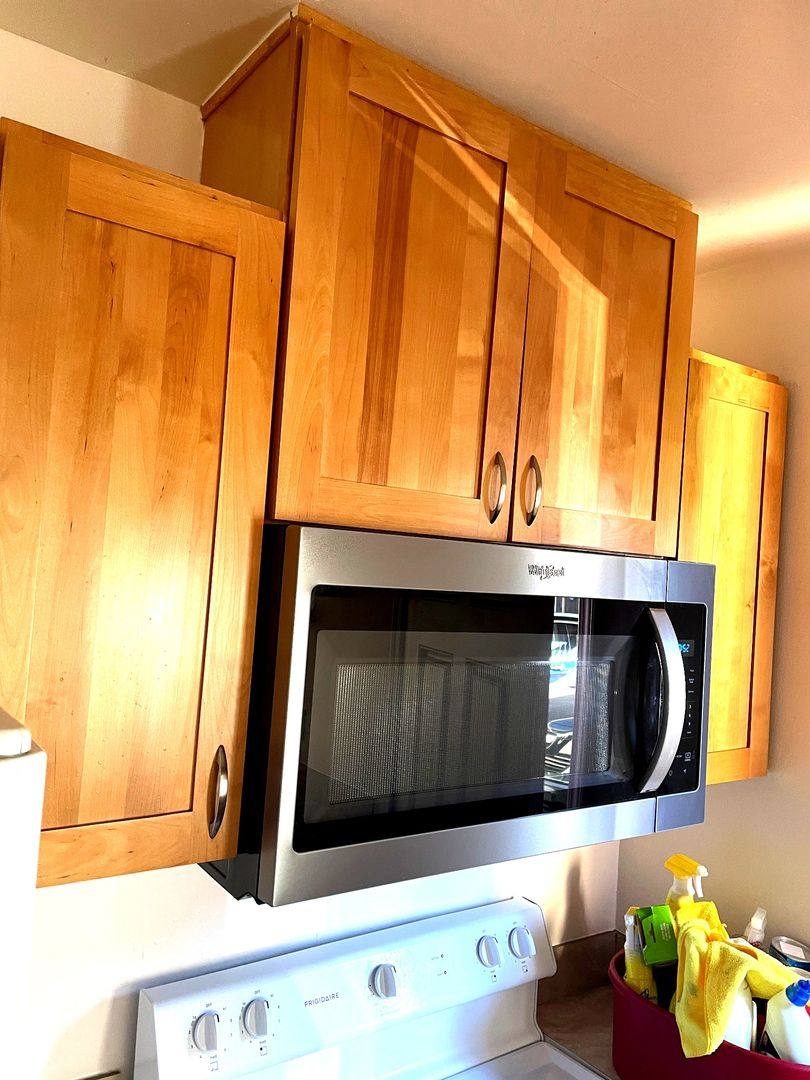 Townhouse for rent at 2069 Olivera Rd, Concord, CA 94520