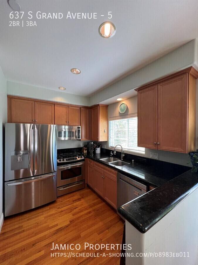 Townhouse for rent at 637 S Grand Ave #5, San Pedro, CA 90731