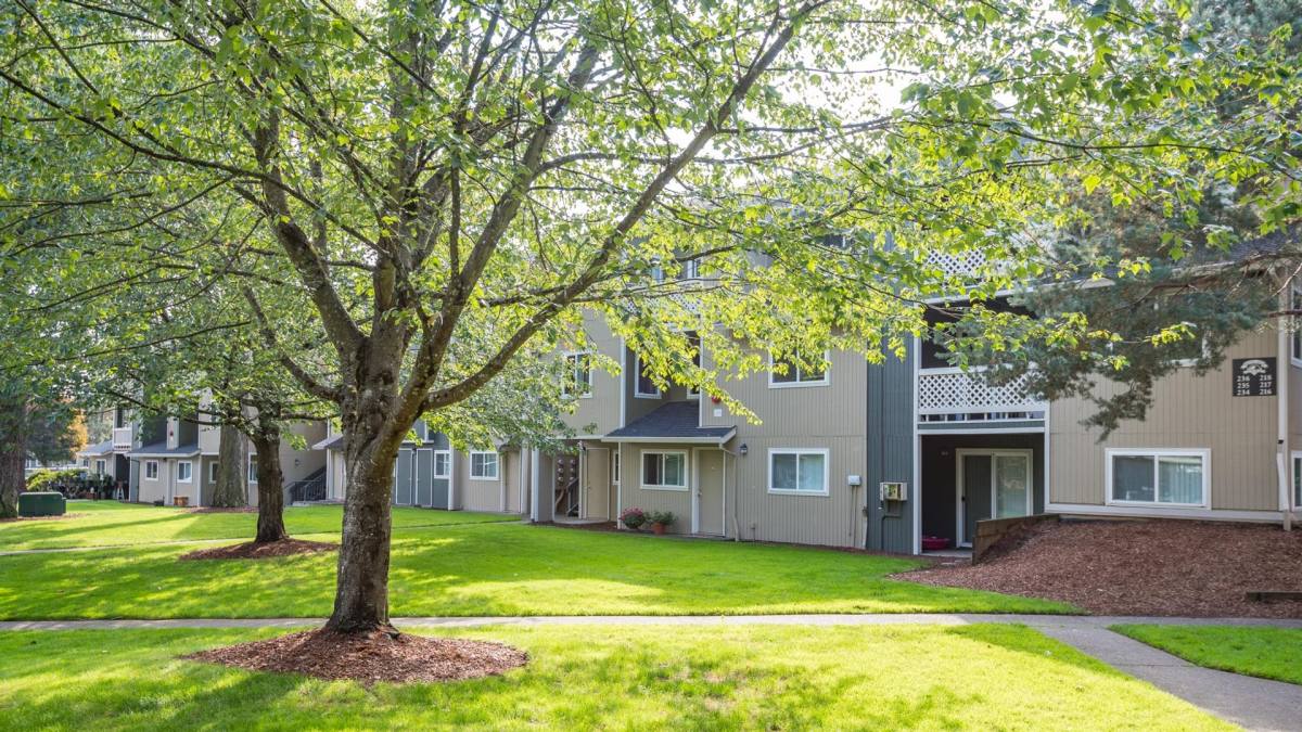 Apartment for rent at 24050 SE Stark St, Gresham, OR 97030