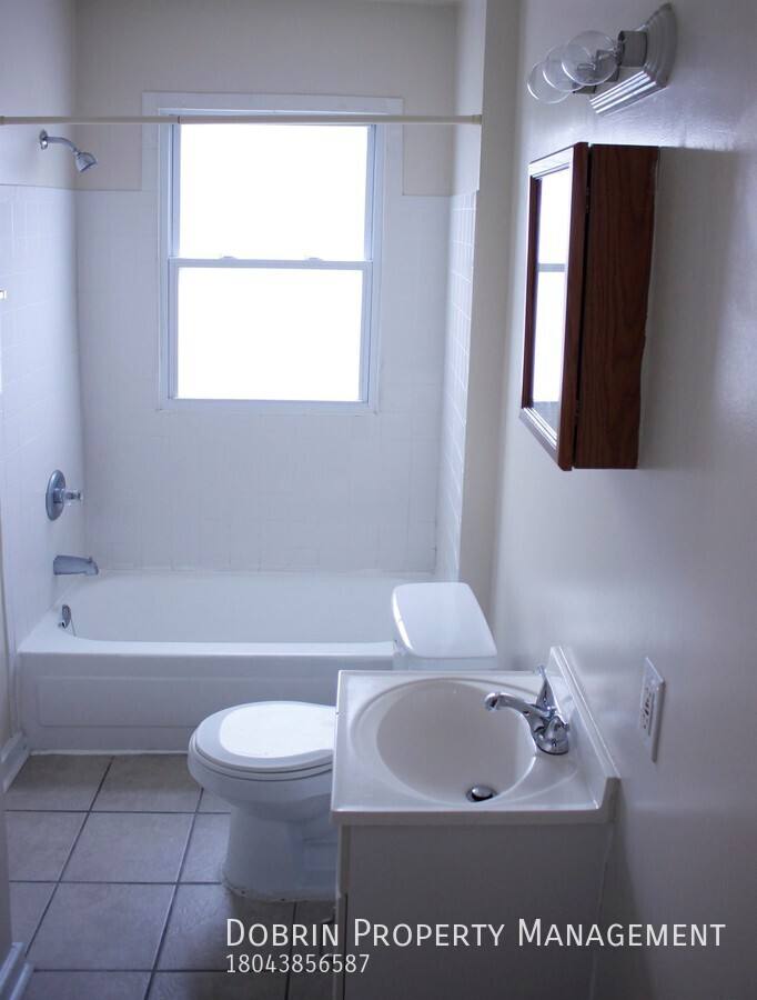 Apartment for rent at 1915 Lakeview Ave #2, Richmond, VA 23220