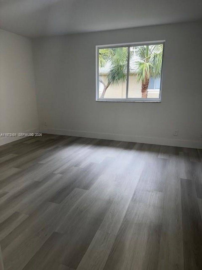 Townhouse for rent at 2179 Hacienda Terrace, Fort Lauderdale, FL 33327