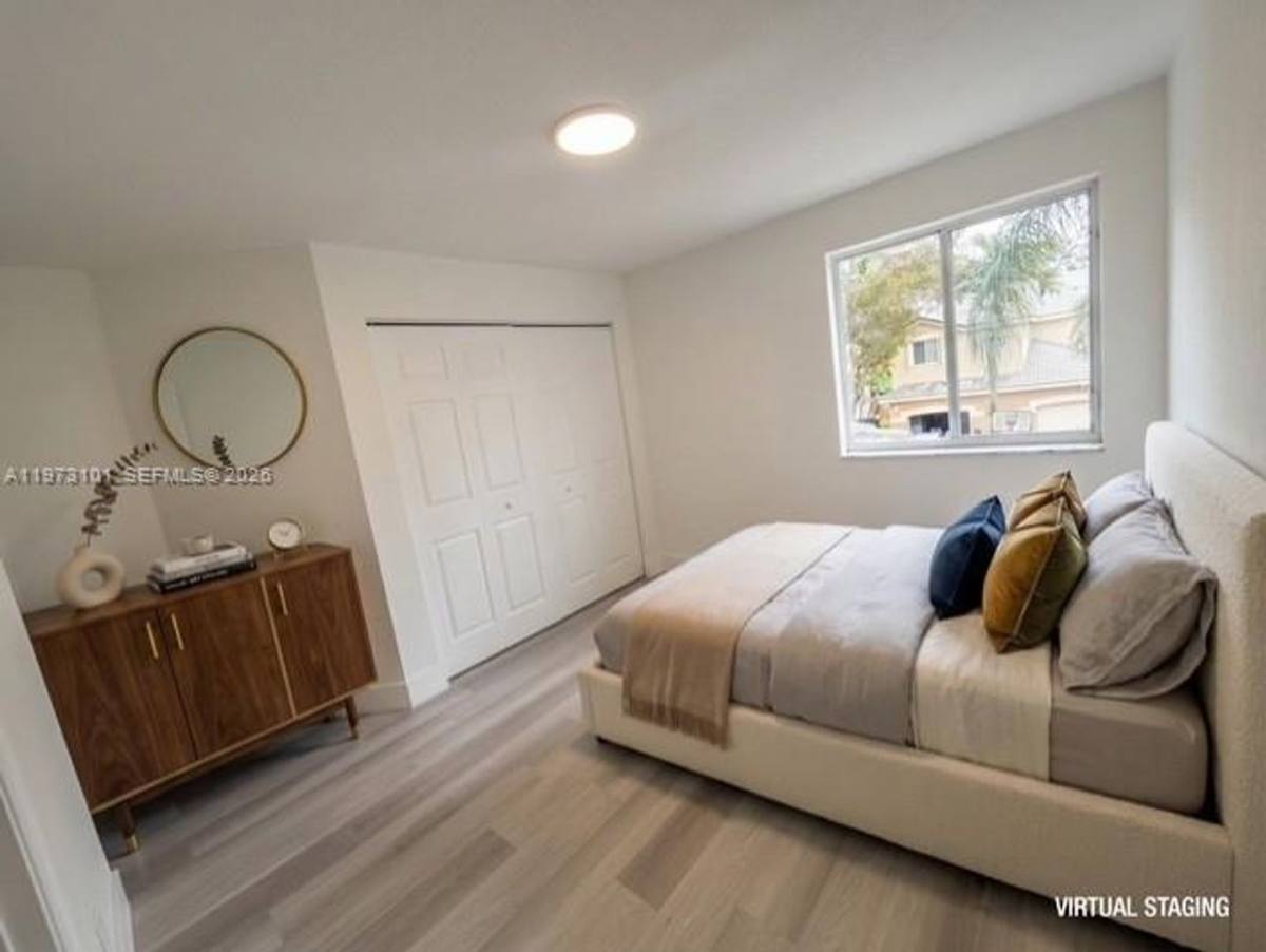Townhouse for rent at 2179 Hacienda Terrace, Fort Lauderdale, FL 33327