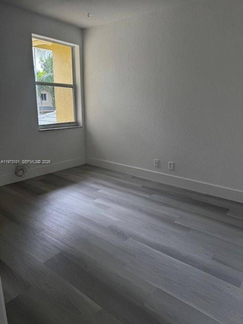 Townhouse for rent at 2179 Hacienda Terrace, Fort Lauderdale, FL 33327