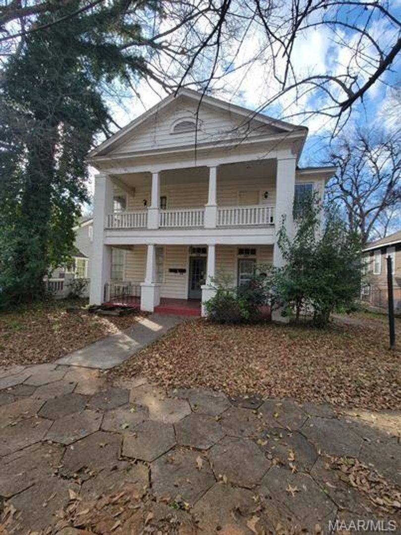 Apartment for rent at 1314 S Hull St, Montgomery, AL 36104