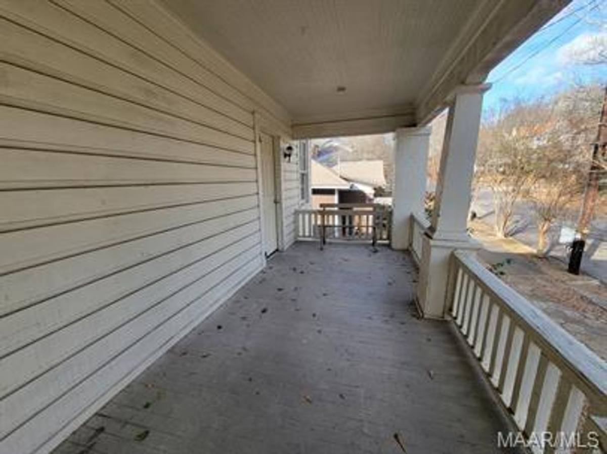 Apartment for rent at 1314 S Hull St, Montgomery, AL 36104