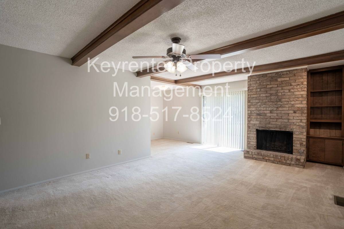 Apartment for rent at 6135 S Troost Ave, Tulsa, OK 74136