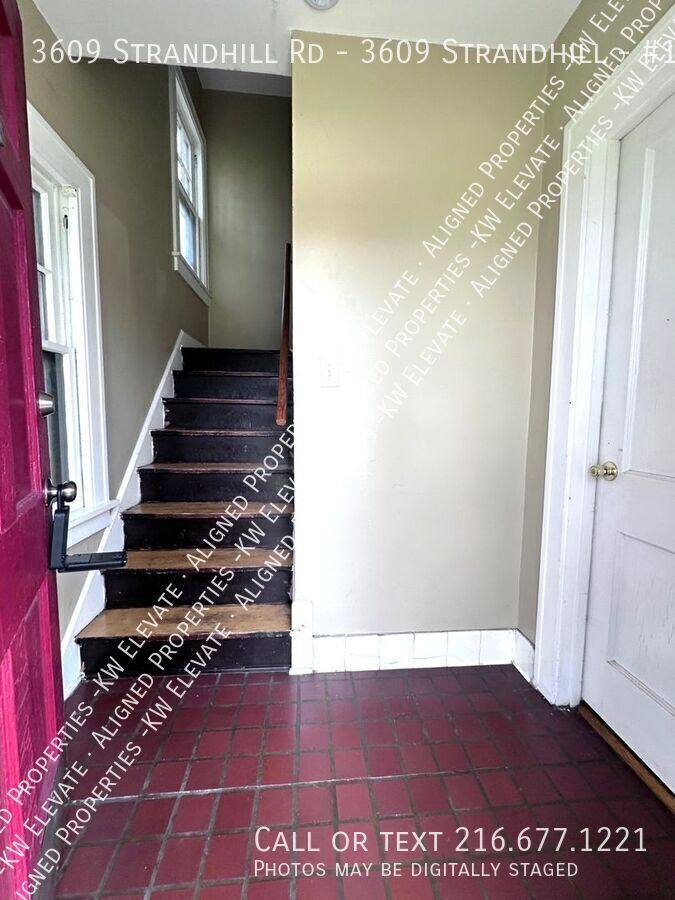 Apartment for rent at 3609 Strandhill Rd #1, Beachwood, OH 44122