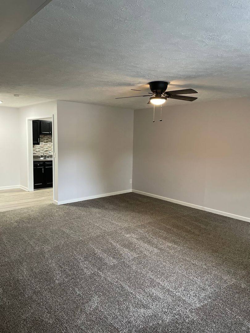 Apartment for rent at 380 Main Cross St, Charlestown, IN 47111