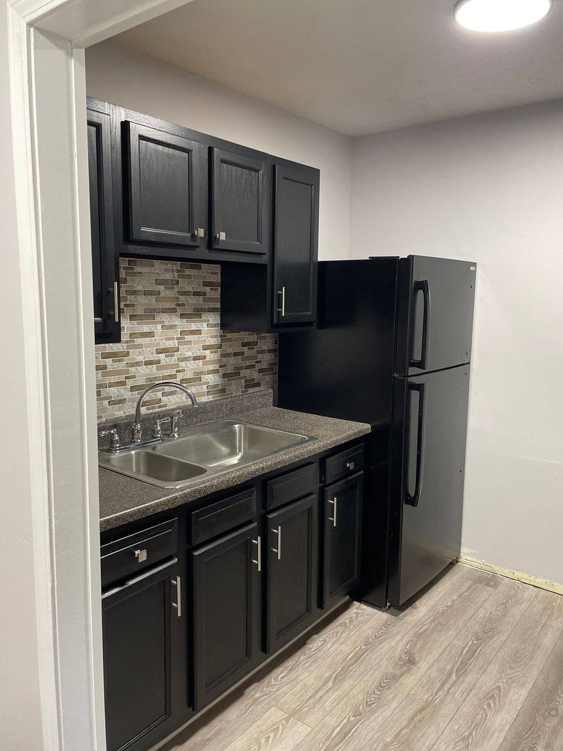 Apartment for rent at 380 Main Cross St, Charlestown, IN 47111