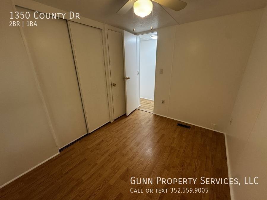 House for rent at 1350 County Dr, Tavares, FL 32778
