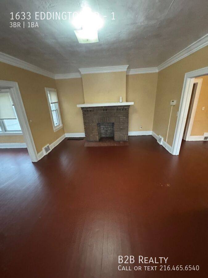Apartment for rent at 1633 Eddington Rd #1, Cleveland, OH 44118