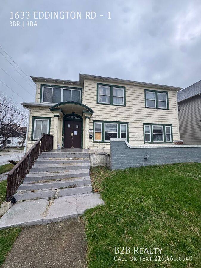 Apartment for rent at 1633 Eddington Rd #1, Cleveland, OH 44118