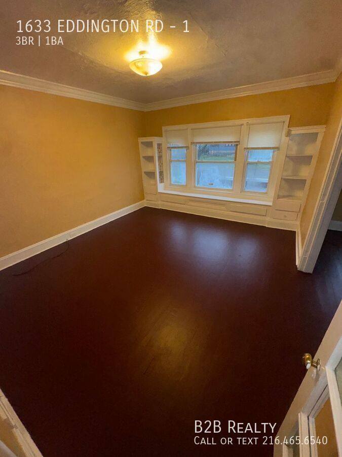 Apartment for rent at 1633 Eddington Rd #1, Cleveland, OH 44118