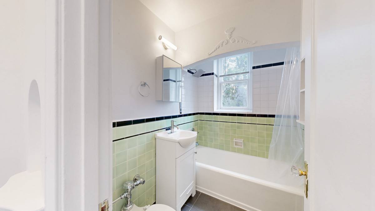 Apartment for rent at 19 Hermann St #104, San Francisco, CA 94102