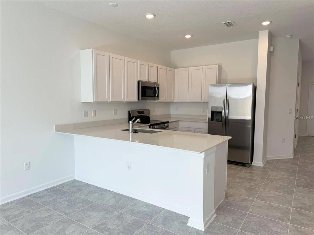 Townhouse for rent at 2452 Skyline Loop, Kissimmee, FL 34758