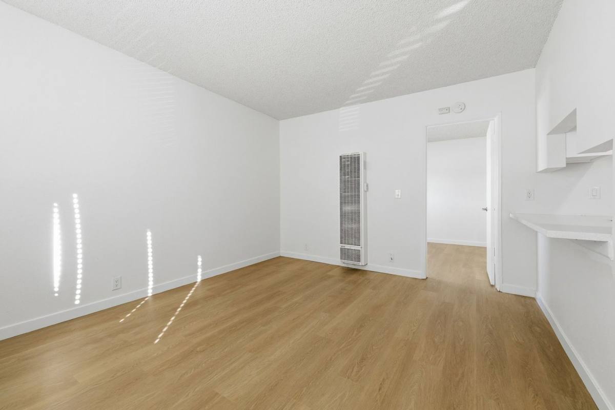 Apartment for rent at 6301 Nightingale St, Ventura, CA 93003