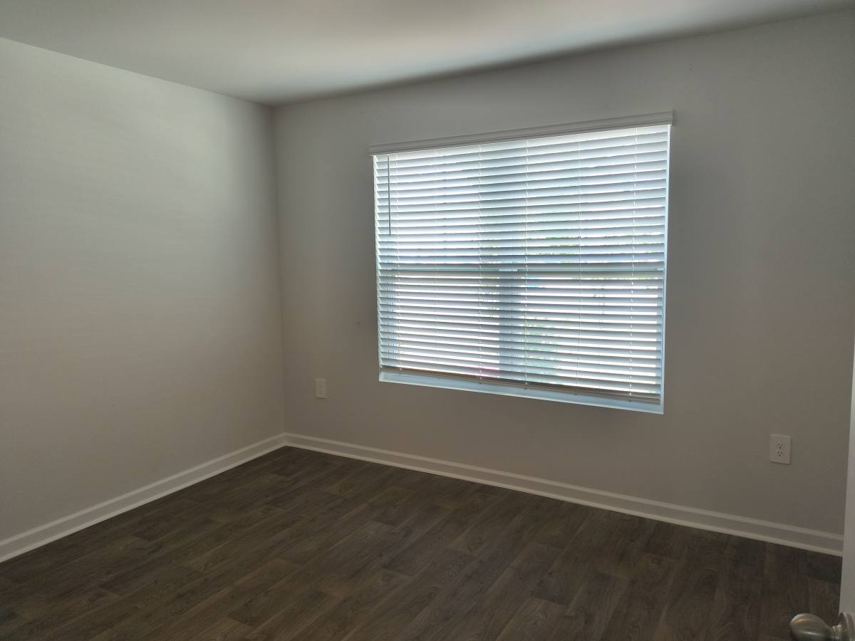 House for rent at 44 Autumn's Wood Dr, Brunswick, GA 31525