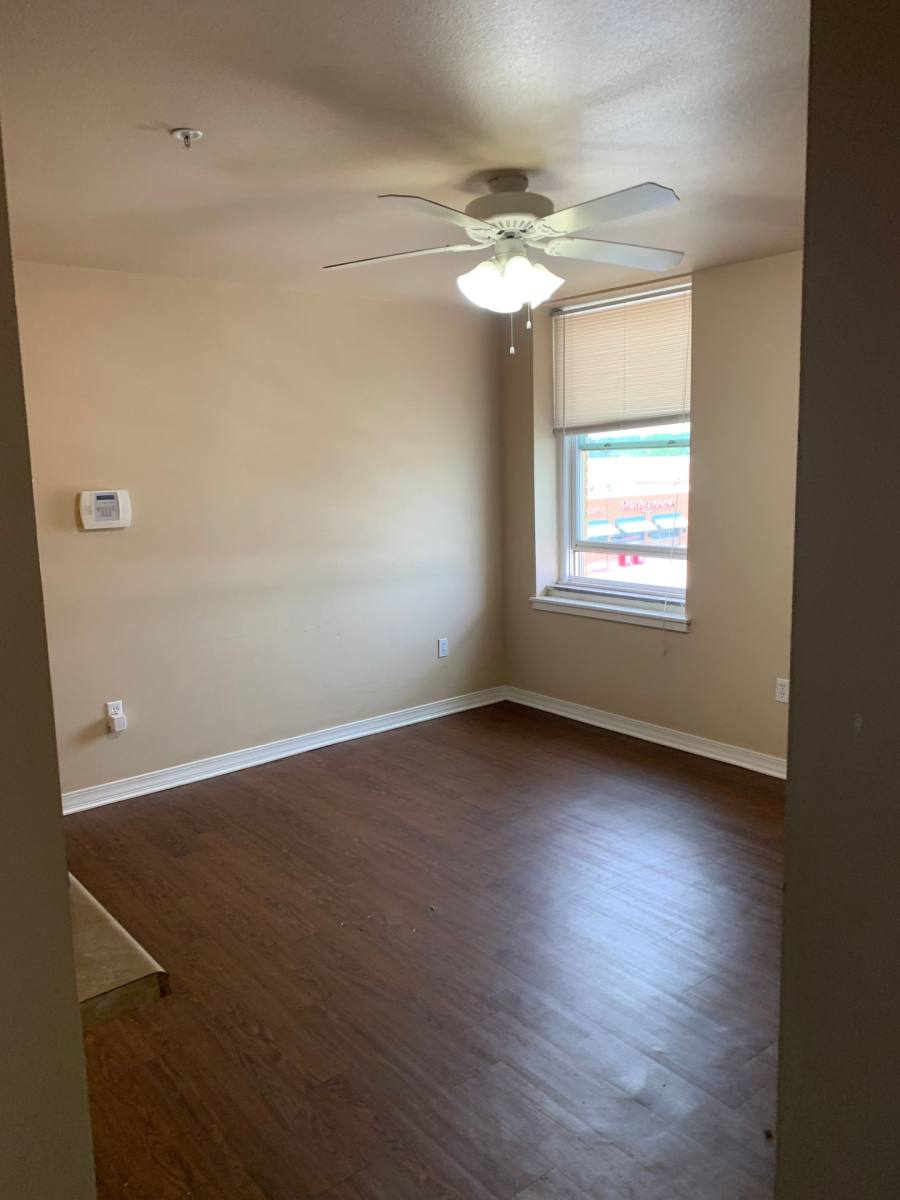 Apartment for rent at 524 W Will Rogers Blvd, Claremore, OK 74017