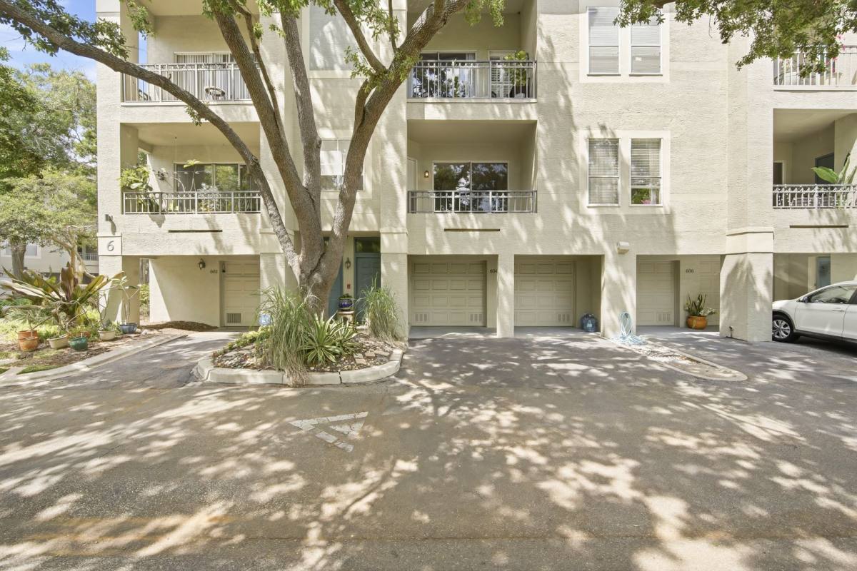 Condo for rent at 604 Seascape Way, Tampa, FL 33602